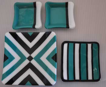 Set of Dishes in Turquoise